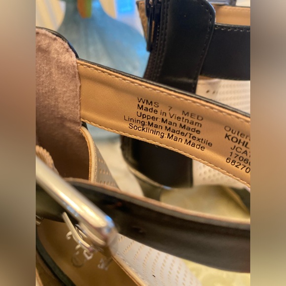 Juicy Couture multicolored stilettos - Picture 2 of 7